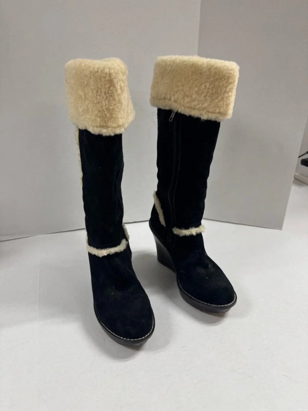 UGG Aubrie Wedge Shearling Knee Boot‎ in Black - Size 7.5.